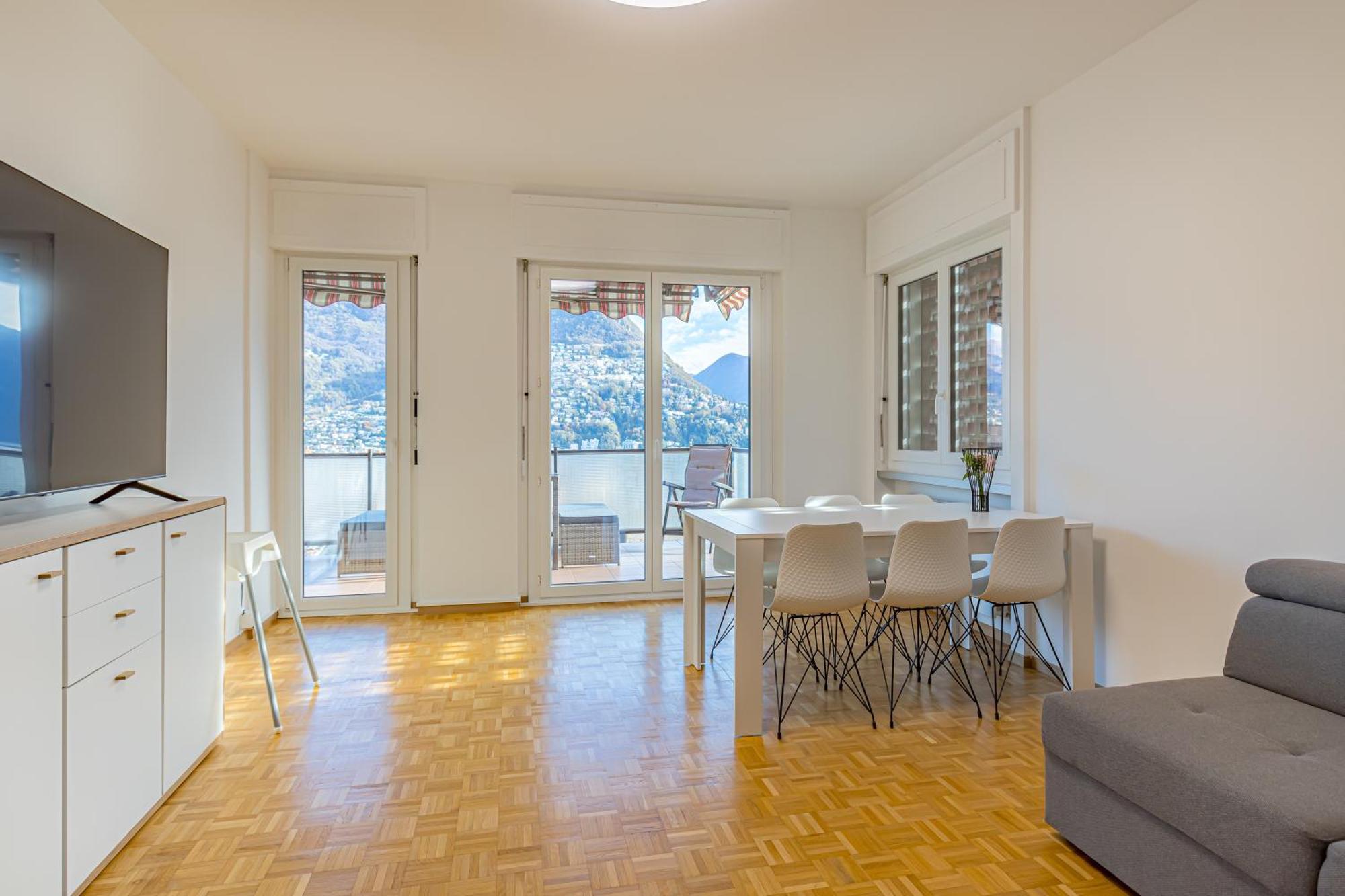 Imperial Of Lugano 4 With A Lake View Behind The Station And 10 Min From The Lake Apartamento Exterior foto